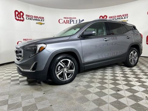 Used 2020 GMC Terrain SLT w/ Preferred Package image 3