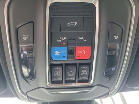 New 2026 Jeep Cherokee Overland w/ Advanced Pro Tech Group image 33