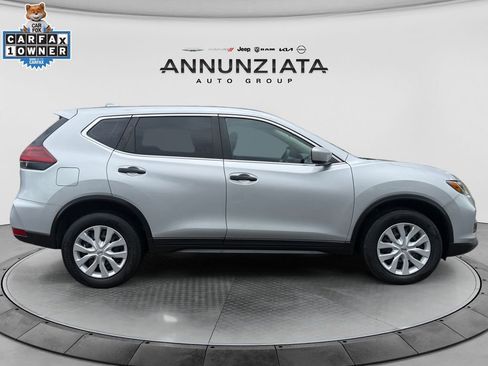 Used 2019 Nissan Rogue S AWD/4WD image 6