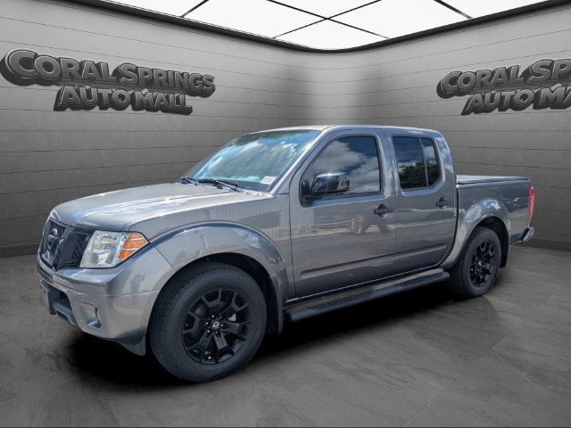 Used 2020 Nissan Frontier SV w/ Midnight Edition Floor Mats RWD image 3