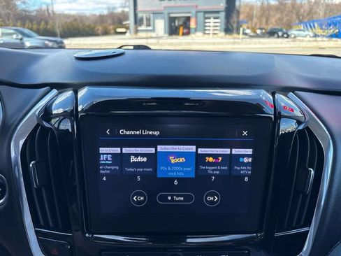 Used 2020 Chevrolet Traverse Premier w/ Redline Edition AWD/4WD image 28