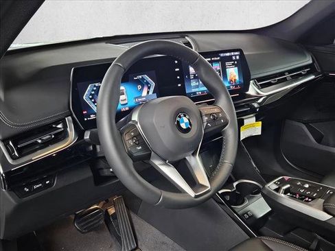Used 2025 BMW X1 xDrive28i w/ Convenience Package image 3