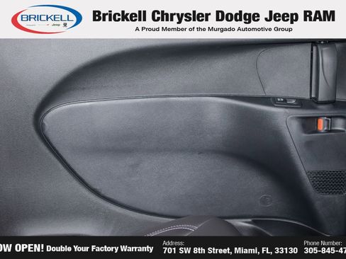 New 2025 Chrysler Pacifica Select image 12