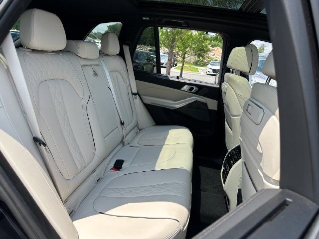 Used 2025 BMW X5 M60i w/ Executive Package AWD/4WD image 35