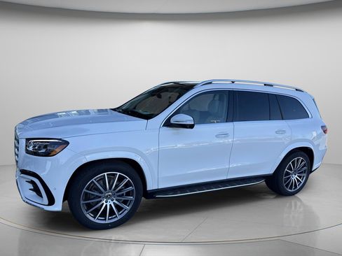 New 2026 Mercedes-Benz GLS 450 GLS 450 image 3