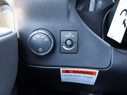 New 2025 Chevrolet Express 3500 w/ Power Convenience Package image 18