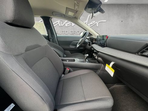 New 2026 Nissan Kicks S AWD/4WD image 25