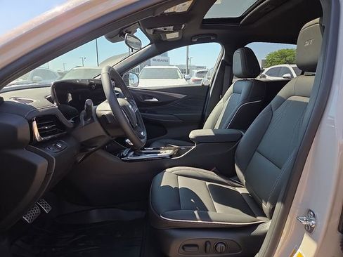New 2026 Buick Envista Sport Touring w/ Studio Series FWD image 11