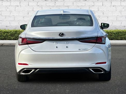 New 2025 Lexus ES 350 image 5