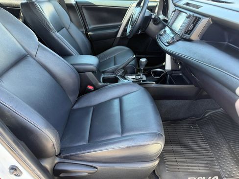 Used 2018 Toyota RAV4 Limited w/ All Weather Liner Package AWD/4WD image 12