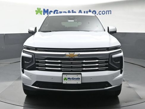 New 2026 Chevrolet Tahoe Premier w/ Sun And Tow Package AWD/4WD image 6