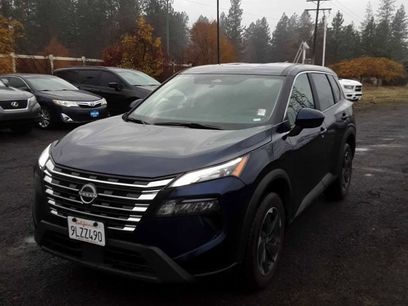 Used 2024 Nissan Rogue SV