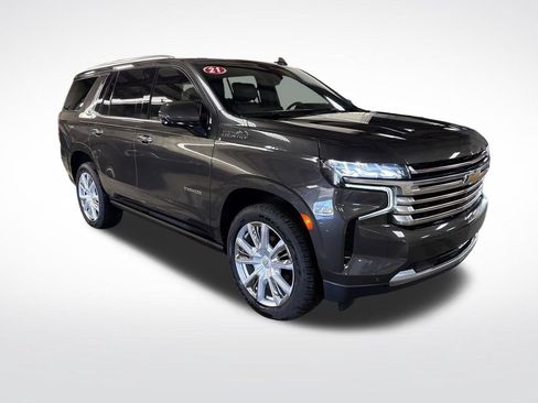 Used 2021 Chevrolet Tahoe High Country w/ Premium Package AWD/4WD image 8