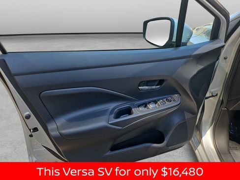 Used 2025 Nissan Versa SV FWD image 34
