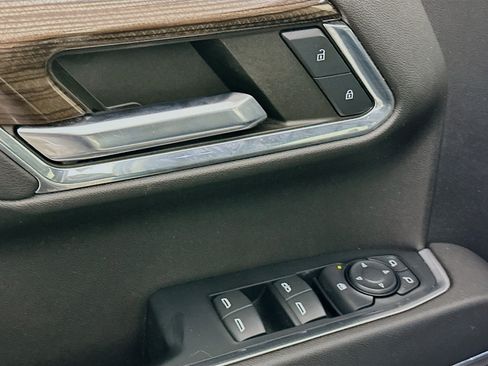 Used 2023 Chevrolet Silverado 1500 LT image 15