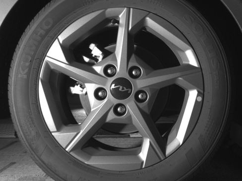 Used 2025 Kia K4 FWD image 15