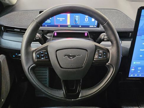 Used 2021 Ford Mustang Mach-E Premium image 18