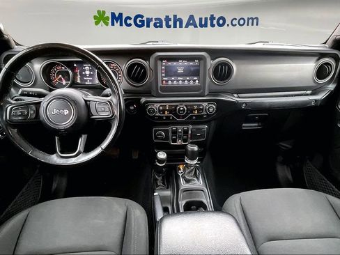 Used 2021 Jeep Gladiator Sport image 9