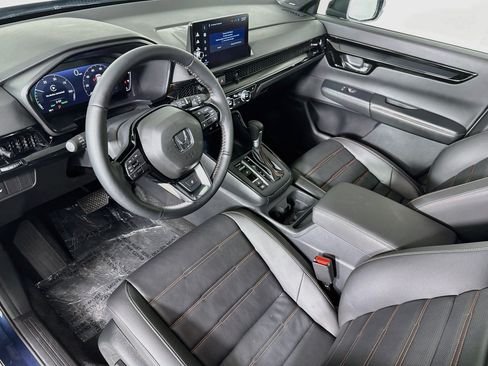 Certified 2026 Honda CR-V Sport Touring image 8