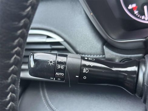 Used 2022 Subaru Outback Limited image 36