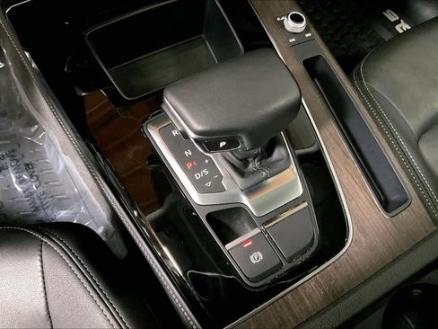 Used 2023 Audi Q5 2.0T Premium Plus w/ Premium Plus Package image 18