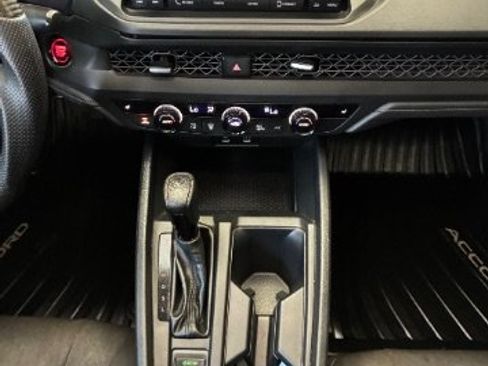 Used 2024 Honda Accord EX image 26