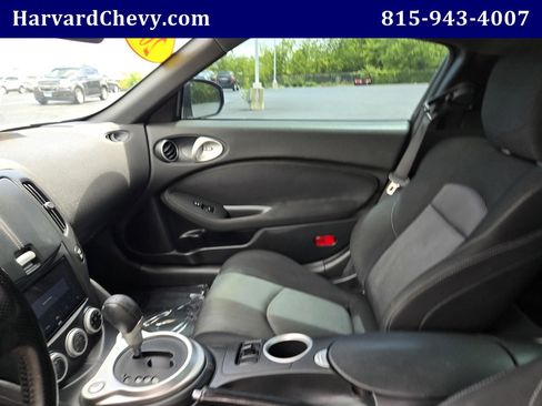 Used 2014 Nissan 370Z Coupe w/ Sport Package RWD image 32