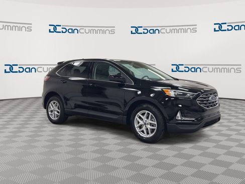 Used 2022 Ford Edge SEL w/ Convenience Package AWD/4WD image 2