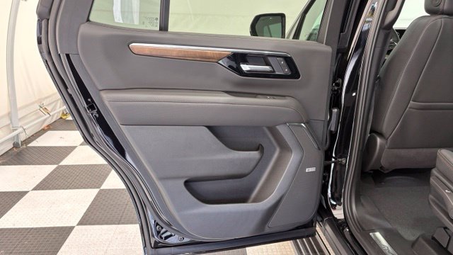 New 2026 Chevrolet Tahoe High Country AWD/4WD image 22