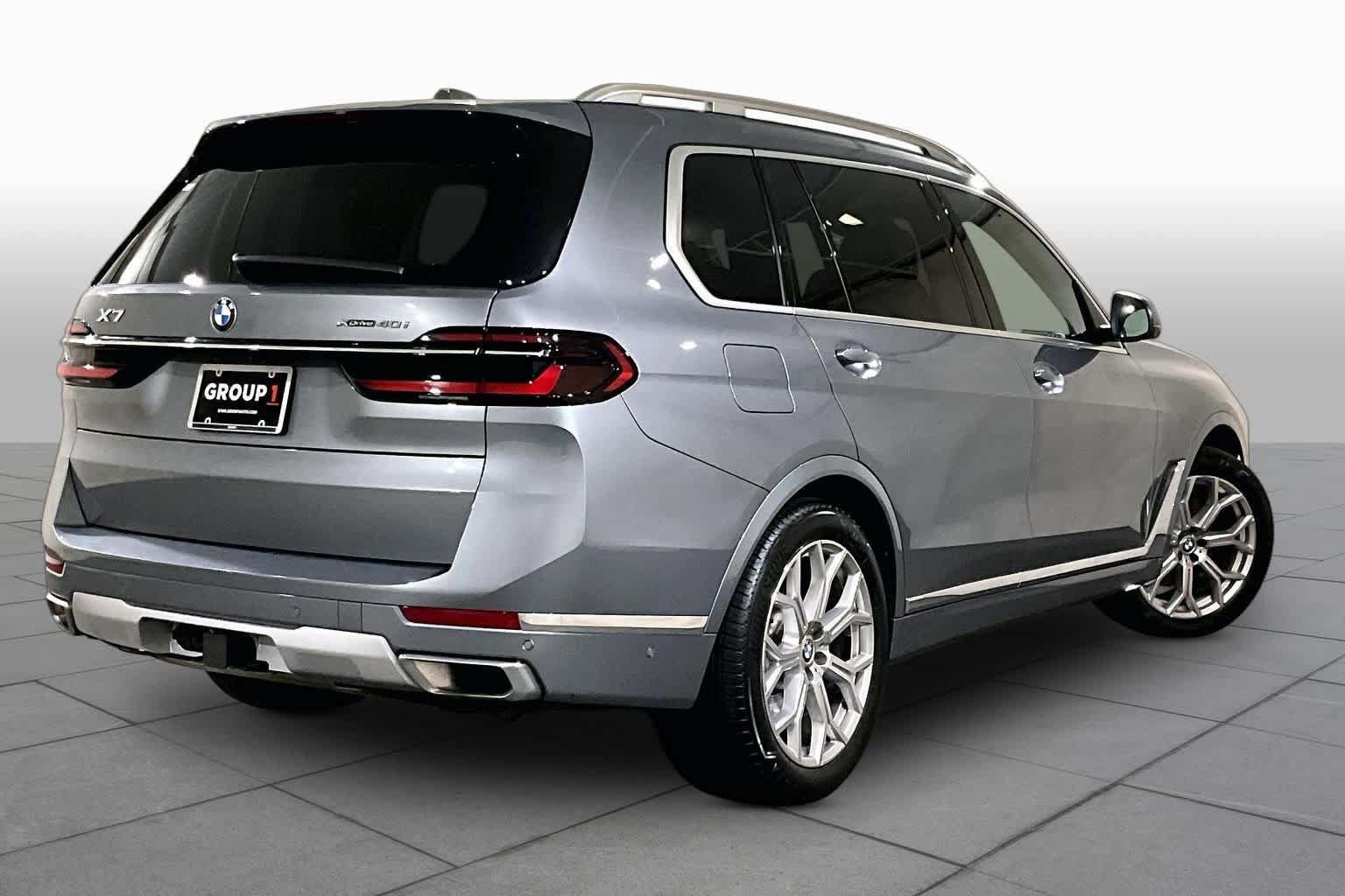 Used 2023 BMW X7 xDrive40i w/ Executive Package AWD/4WD image 12