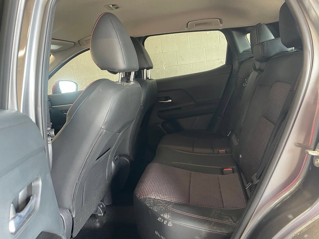 Certified 2025 Nissan Kicks SR FWD image 16