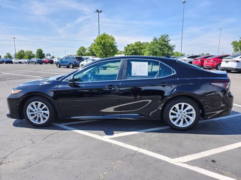 Used 2021 Toyota Camry LE w/ Cold Weather Package AWD/4WD image 13