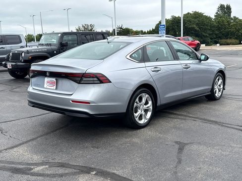 Certified 2023 Honda Accord LX image 11