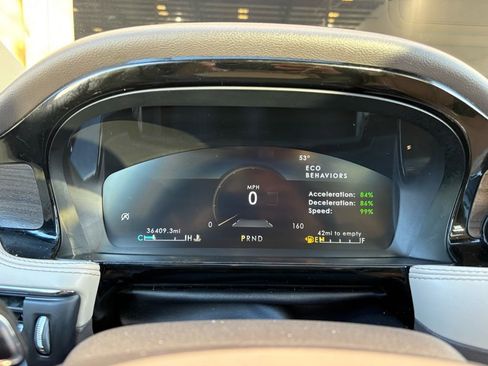 Used 2020 Lincoln Corsair Reserve w/ Equipment Group 201A image 34