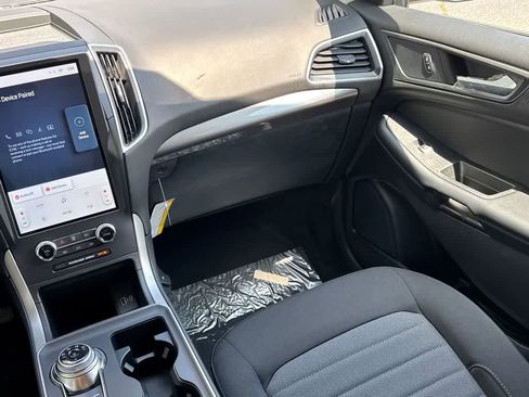 New 2024 Ford Edge SE AWD/4WD image 21