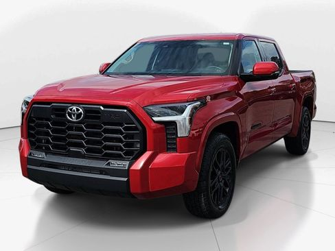 Used 2022 Toyota Tundra SR5 w/ TRD Sport Package image 7