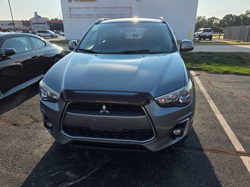 Used 2014 Mitsubishi Outlander Sport SE AWD/4WD image 1