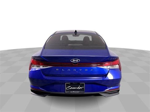 Used 2022 Hyundai Elantra SEL w/ Convenience Package image 7