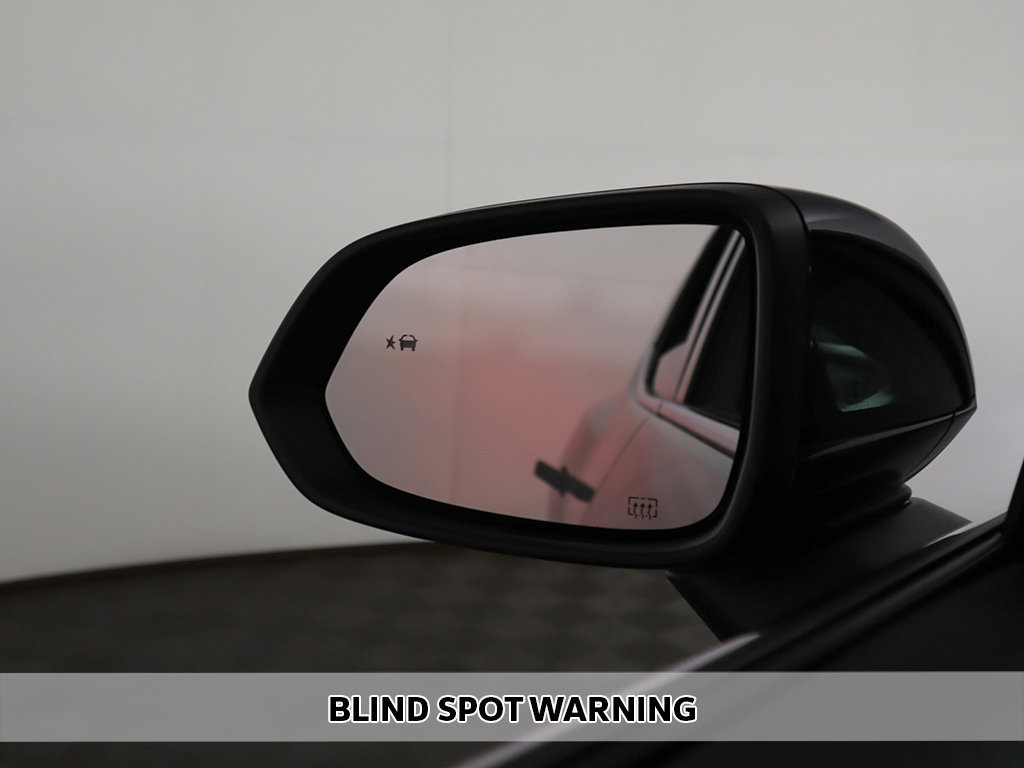 Used 2026 Chevrolet Equinox EV LT FWD image 7