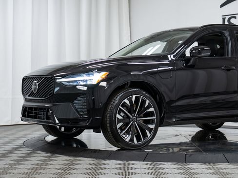 New 2026 Volvo XC60 T8 Ultra w/ Protection Package Premier image 25