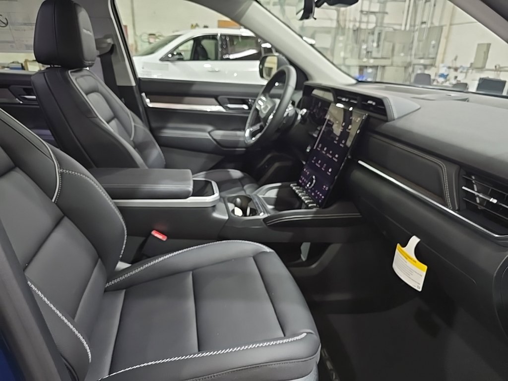 New 2027 GMC Terrain Denali AWD/4WD image 10