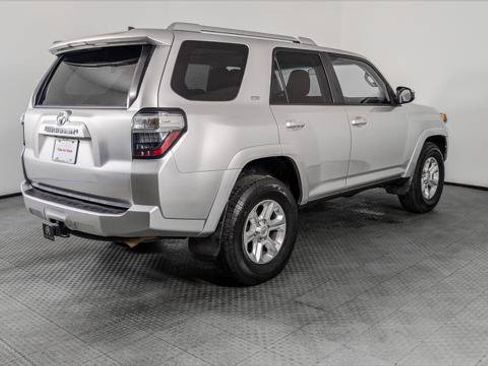 Used 2018 Toyota 4Runner SR5 RWD image 6