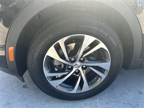 Used 2023 Buick Envision Essence image 19