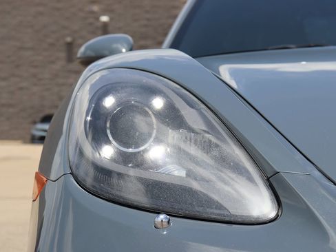 Used 2017 Porsche 718 Boxster S image 72