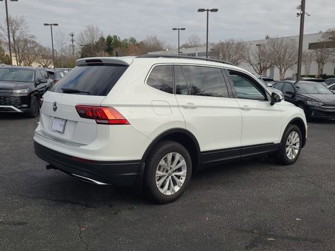 Used 2019 Volkswagen Tiguan SE image 5