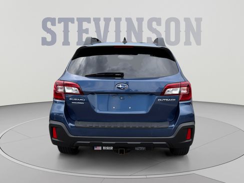Used 2019 Subaru Outback 2.5i Premium w/ Popular Package #2 AWD/4WD image 4