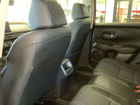 Used 2025 Honda HR-V EX-L image 19
