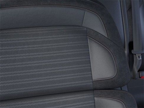 New 2025 Lincoln Nautilus Reserve image 19