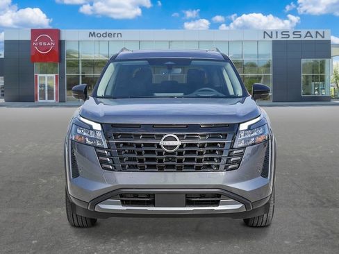 New 2026 Nissan Pathfinder Platinum w/ Cargo Package FWD image 6