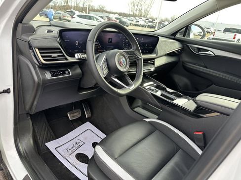 Used 2025 Buick Envision Sport Touring AWD/4WD image 20